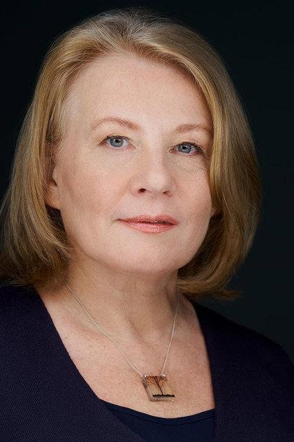 Elizabeth Saunders - Actor Profile Photo