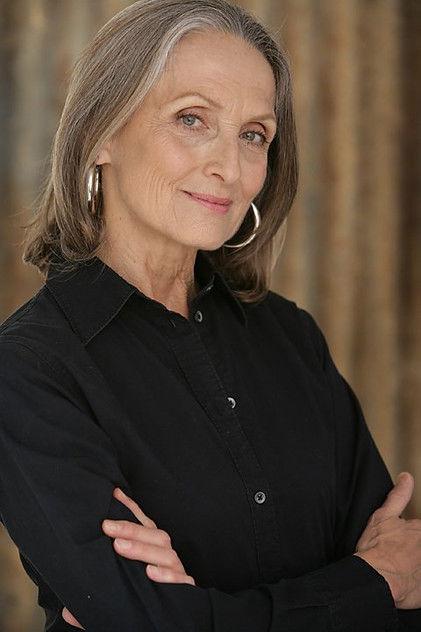 Jhil McEntyre - Actor Profile Photo