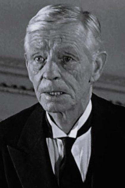 Cyril Delevanti - Actor Profile Photo