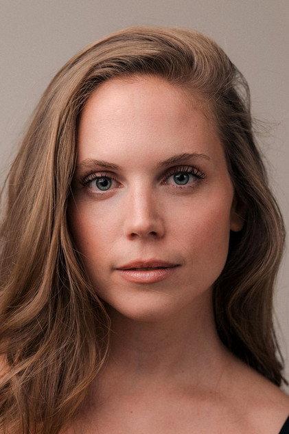 Charlotte Stoiber - Actor Profile Photo