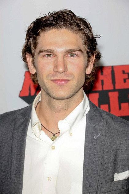 Samuel Davis - Actor Profile Photo