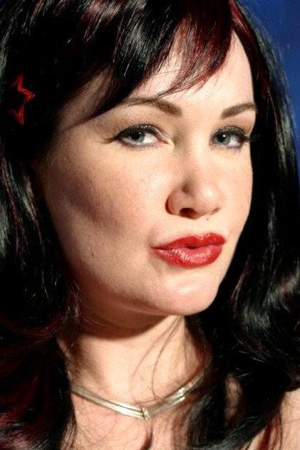 Paige Richards - Actor Profile Photo