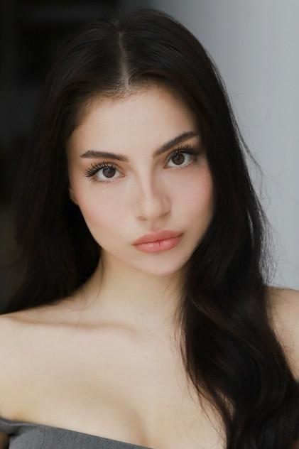 Ecem Ustaoğlu - Actor Profile Photo