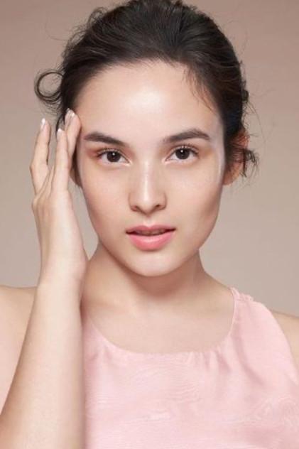 Chelsea Islan - Actor Profile Photo