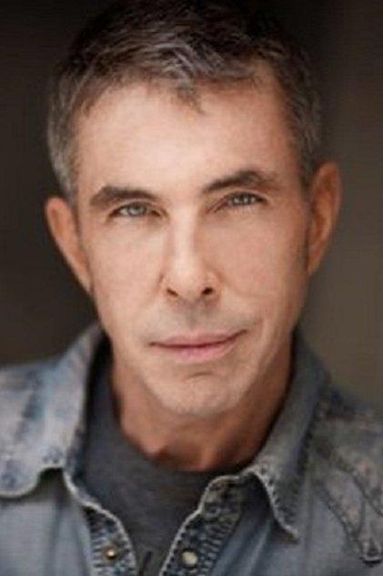 Andrew McIlroy - Actor Profile Photo