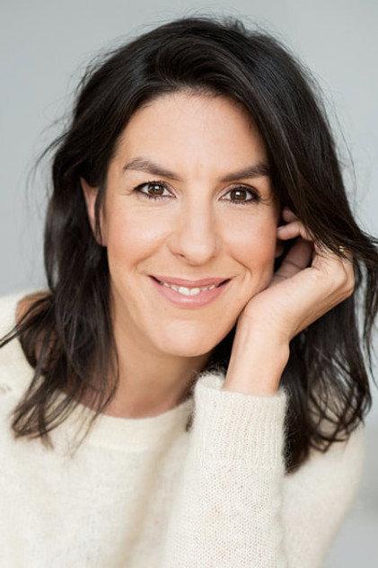 Delphine Bienvenu - Actor Profile Photo