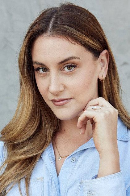 Traci Swartz - Actor Profile Photo