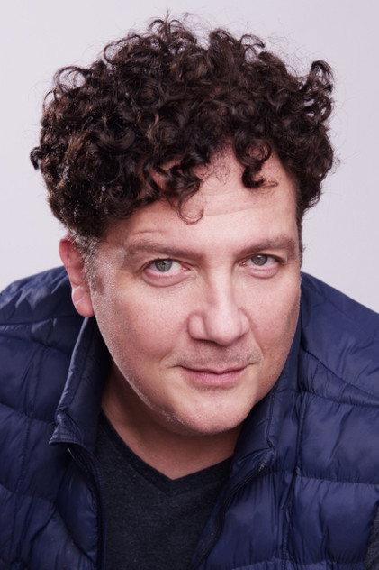Víctor Huggo Martin - Actor Profile Photo
