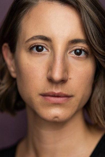Léa des Garets - Actor Profile Photo