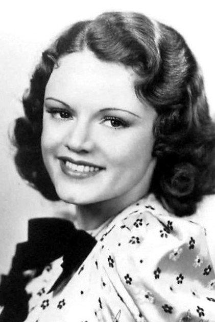 Evelyn Daw - Actor Profile Photo