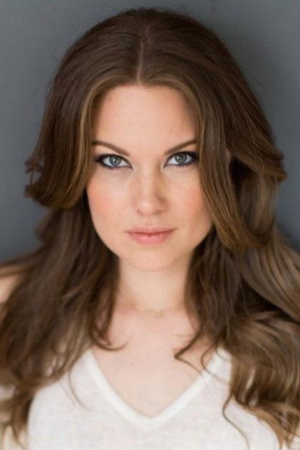Anna Van Hooft - Actor Profile Photo