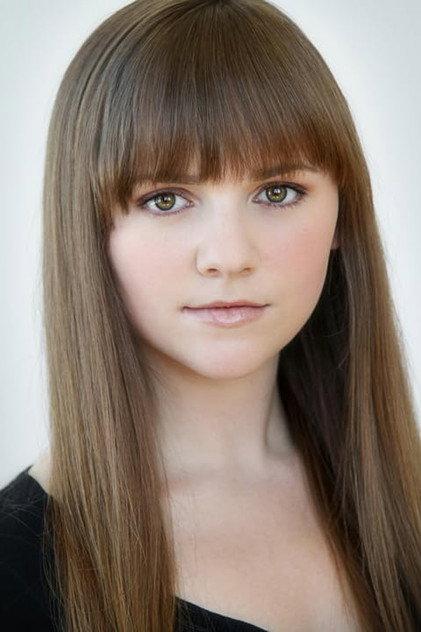 Tara Lynne Barr - Actor Profile Photo