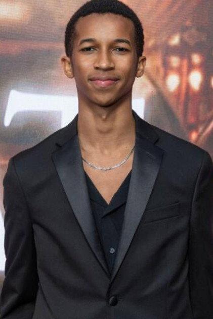 Alexander Bello - Actor Profile Photo