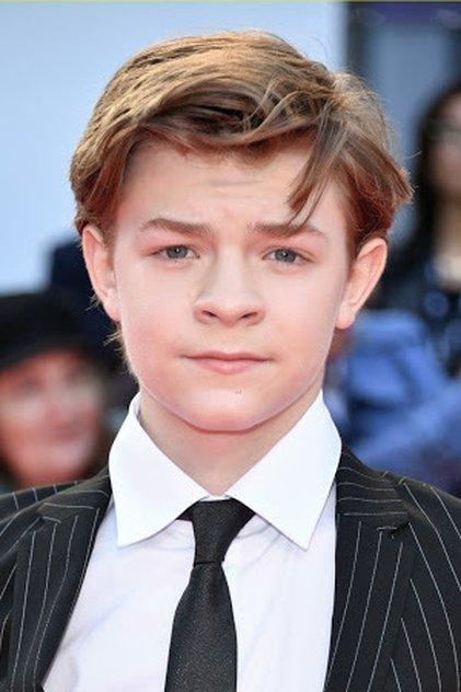 Oakes Fegley - Actor Profile Photo