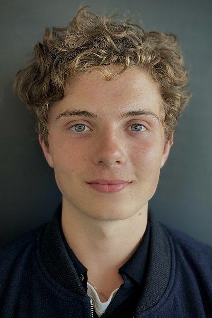 Roman Griffin Davis - Actor Profile Photo