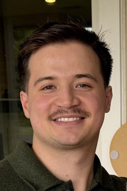 Davis Cleveland - Actor Profile Photo