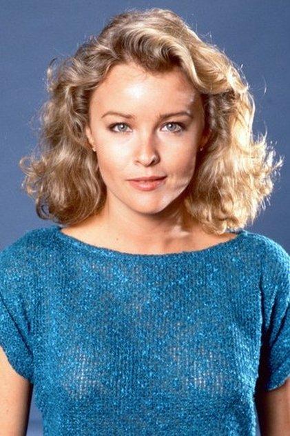Faye Grant - Actor Profile Photo