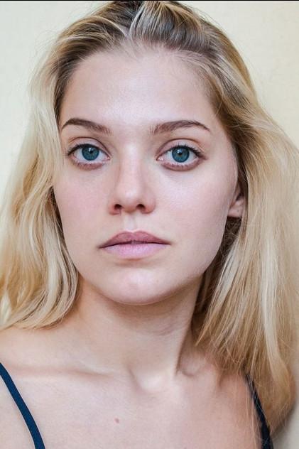 Sophie Karbjinski - Actor Profile Photo
