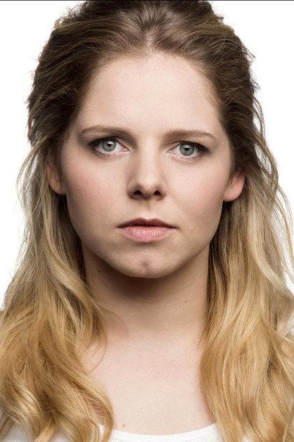 Dawn Sievewright - Actor Profile Photo