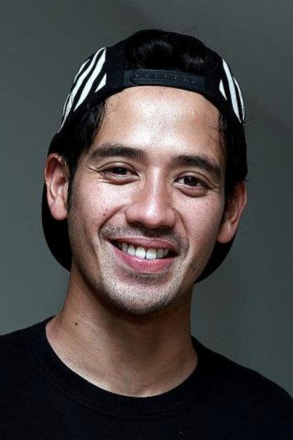 Tarra Budiman - Actor Profile Photo