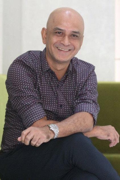 Man Bai - Actor Profile Photo