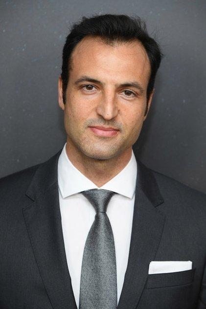Kresh Novakovic - Actor Profile Photo
