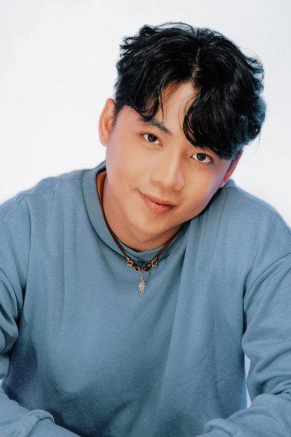 Benedix Ramos - Actor Profile Photo