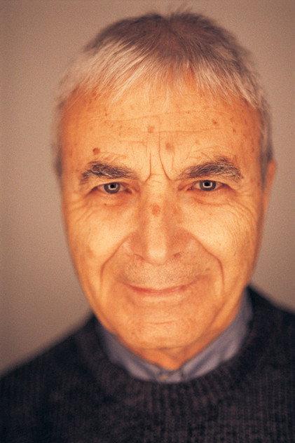 Memduh Ün - Actor Profile Photo
