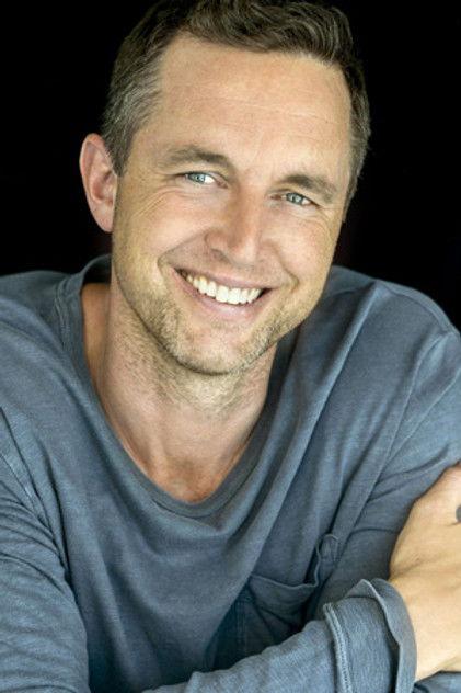 Erik Van Wyck - Actor Profile Photo