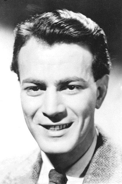 Hugh Cross - Actor Profile Photo