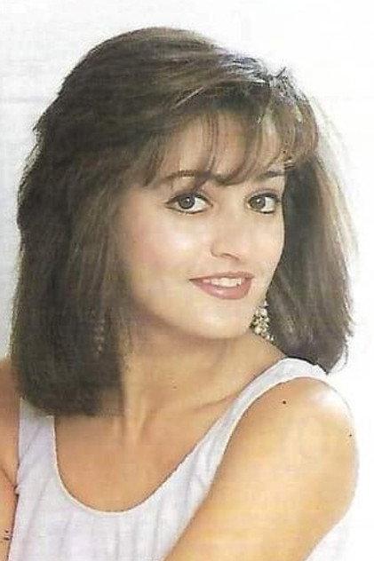 Vicky Koursari - Actor Profile Photo
