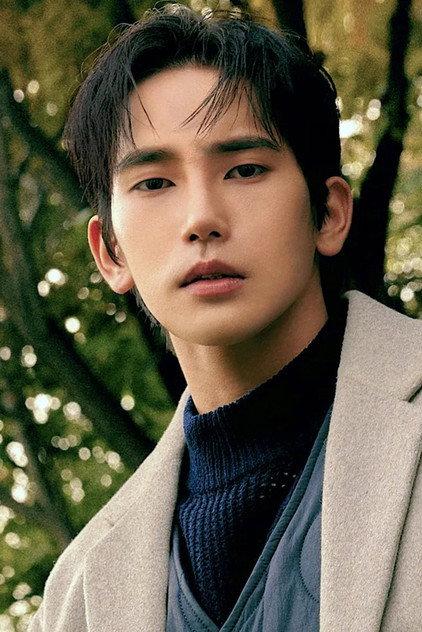 Yuk Jun-seo - Actor Profile Photo
