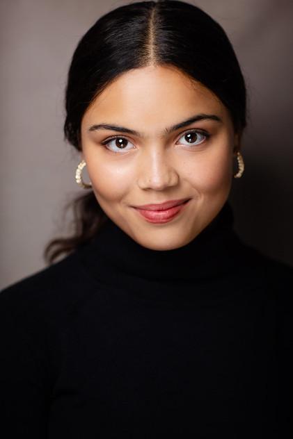 Eloise Payet - Actor Profile Photo