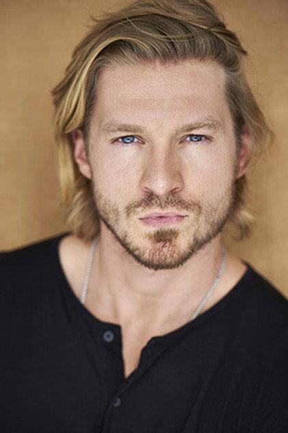 Lee Hudson - Actor Profile Photo