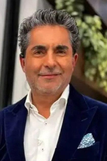 Raúl Araiza - Actor Profile Photo