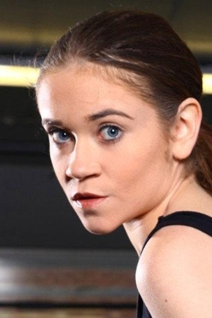 Lucie Bee - Actor Profile Photo
