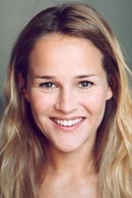 Julie Delafosse - Actor Profile Photo