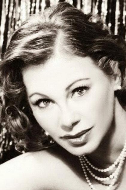 Fawn Wallace - Actor Profile Photo
