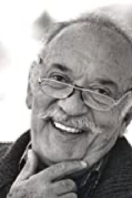 León Singer - Actor Profile Photo