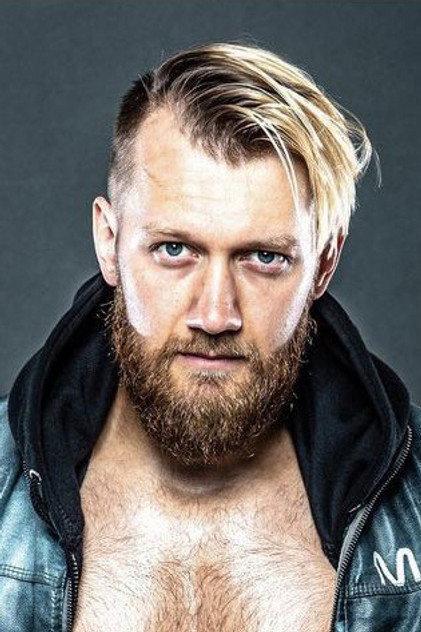 Mark Andrews - Actor Profile Photo