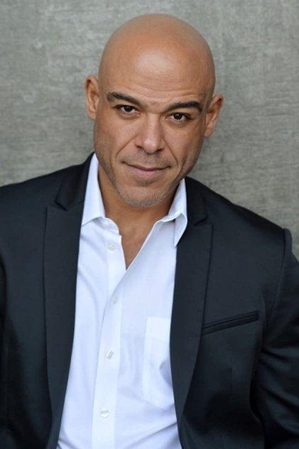 Lobo Sebastian - Actor Profile Photo