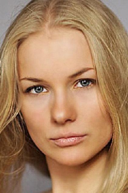Elena Arosyeva - Actor Profile Photo