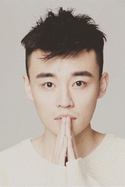 Shao Weitong - Actor Profile Photo