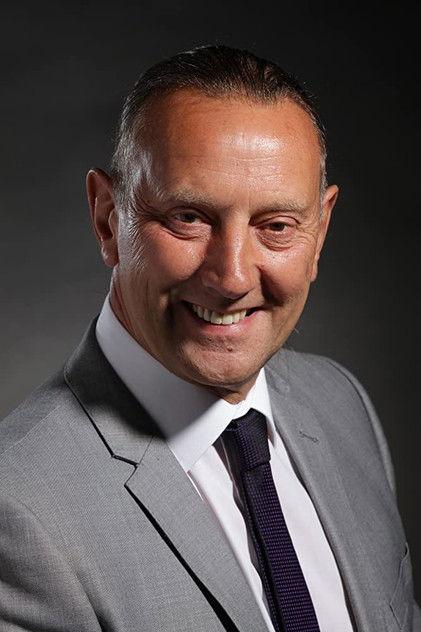 Steve Barnett - Actor Profile Photo