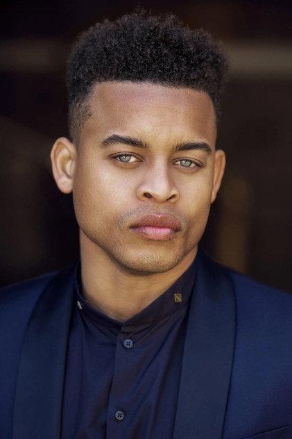 Robert Ri'chard - Actor Profile Photo