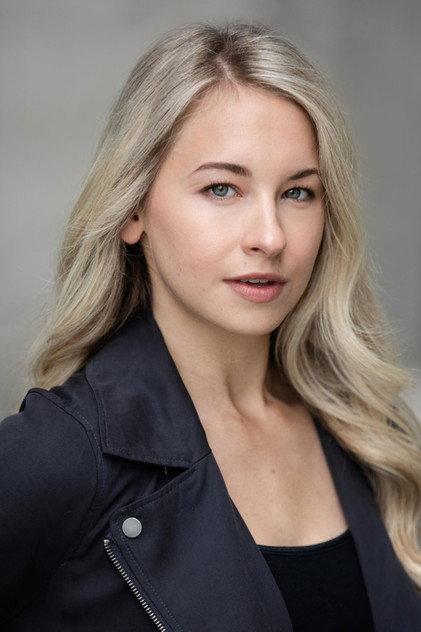 Whitni Resides - Actor Profile Photo