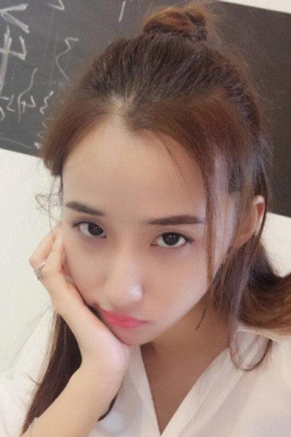 Xin Shiqi - Actor Profile Photo