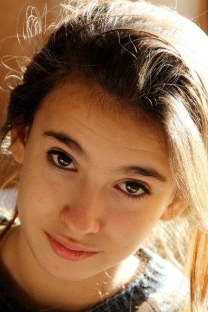 Thaïs Alessandrin - Actor Profile Photo