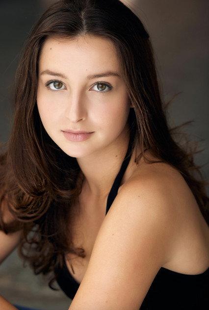 Dilay Akcora - Actor Profile Photo