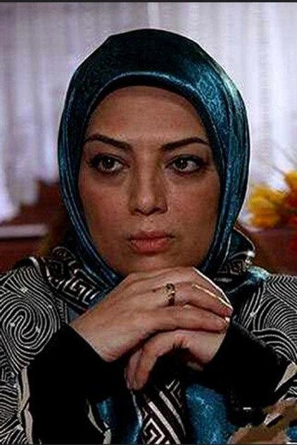Pardis Afkari - Actor Profile Photo